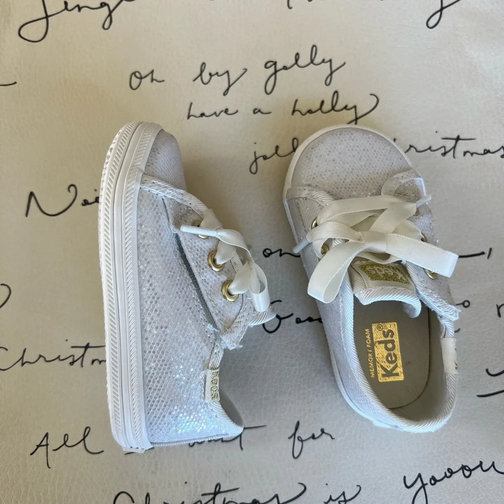 Keds kickstart jr sneaker size 3 NWOT - Picture 2 of 5